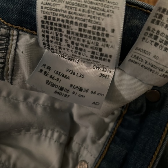Levi’s Jeans - Picture 8 of 9